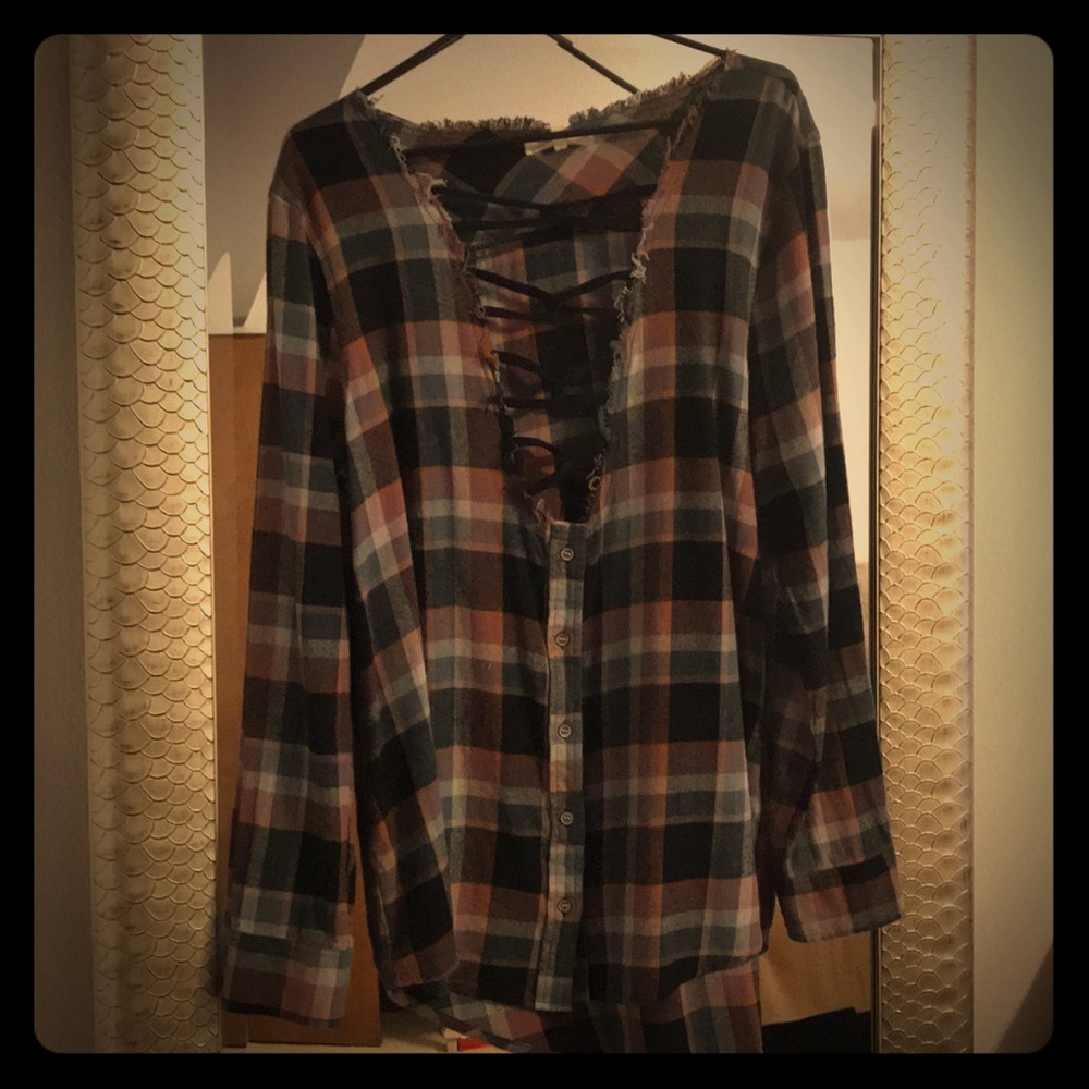 **BUCKLE** Gilded Intent Shirt S or M